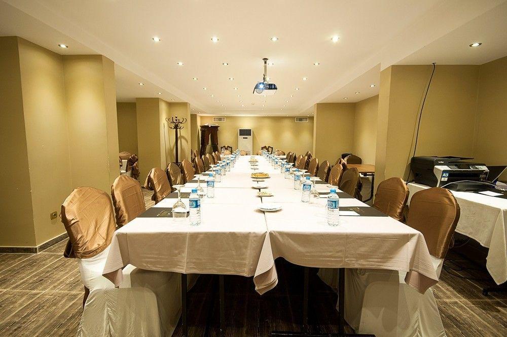 Kaya Premium Hotel Adana Kültér fotó