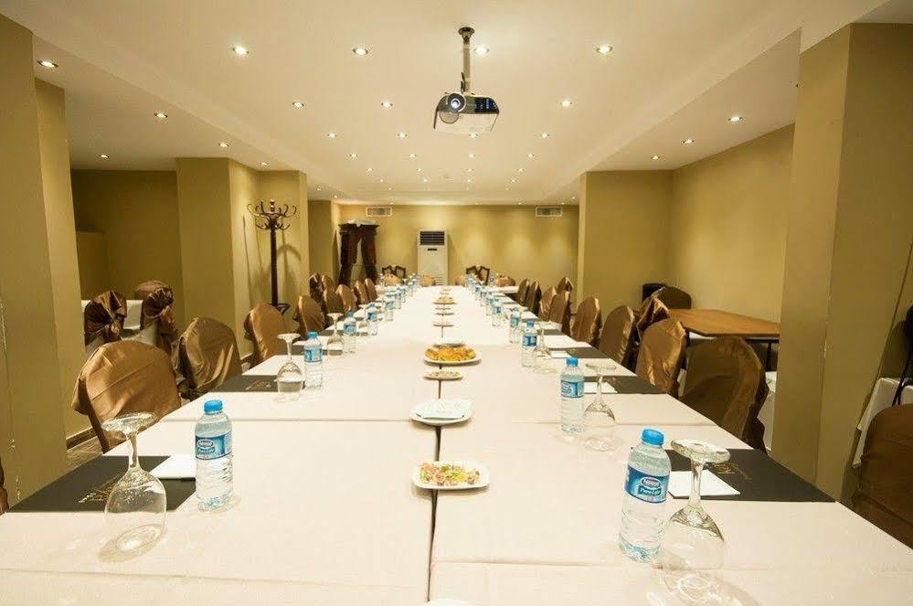 Kaya Premium Hotel Adana Kültér fotó
